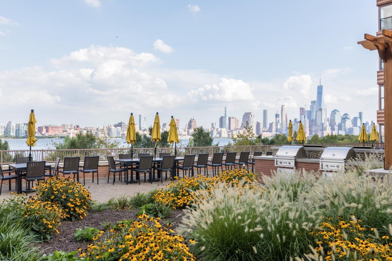 Global Luxury Suites At Hoboken Waterfront Экстерьер фото